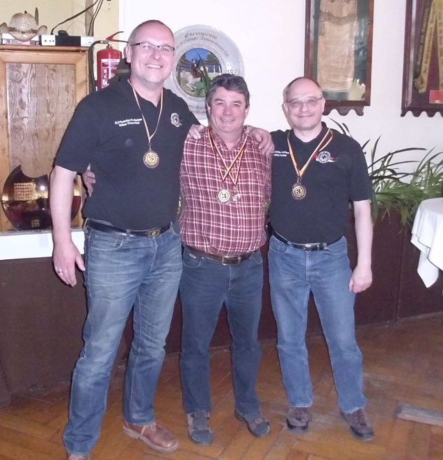 Bild: Die drittplatzierte Nordh&auml;user Mannschaft Volker Frischbier, Olaf Adler und Steffen Romer (v.l.n.r.).