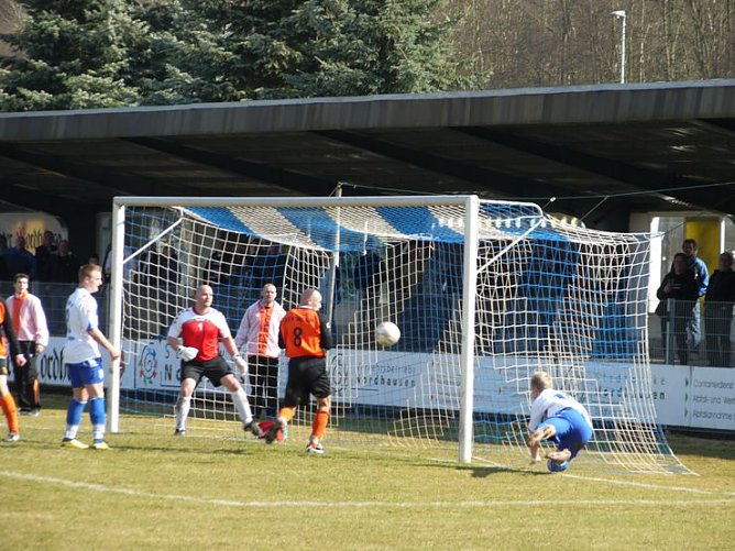 Ans Außennetz (Foto: nnz) Ans Außennetz (Foto: nnz)