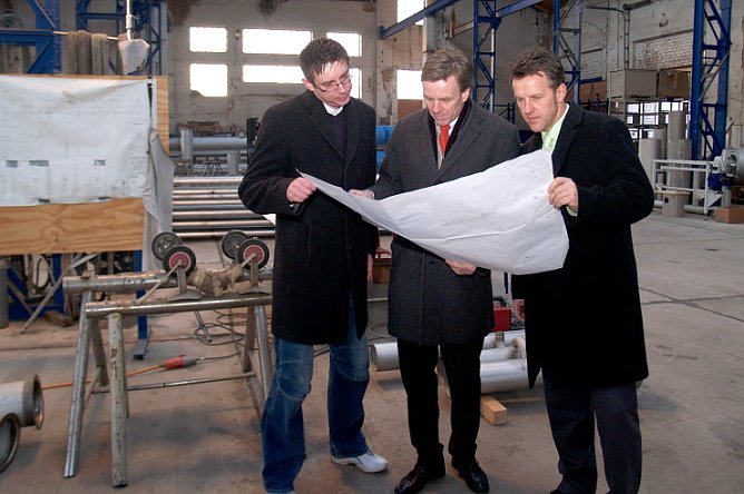 Besprechhung vor Ort (Foto: SBN)