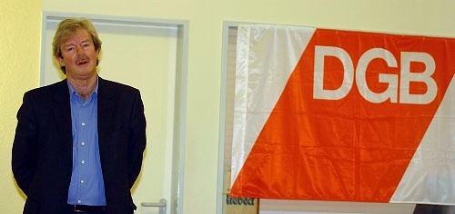 Neubuert beim Referat (Foto: nnz)