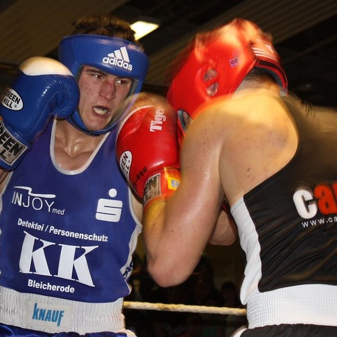 Straubing geschlagen (Foto: P. Grabe) Straubing geschlagen (Foto: P. Grabe)