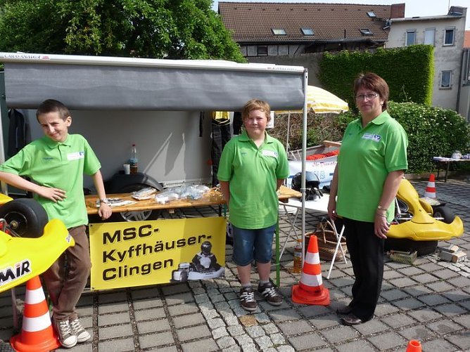 Kleines Volksfest (Foto: Karl-Heinz Herrmann)