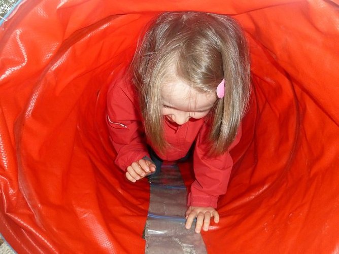 Spielend lernen (Foto: D. Köhler) Spielend lernen (Foto: D. Köhler)