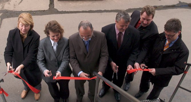 Band durchschnitten (Foto: nnz) Band durchschnitten (Foto: nnz)