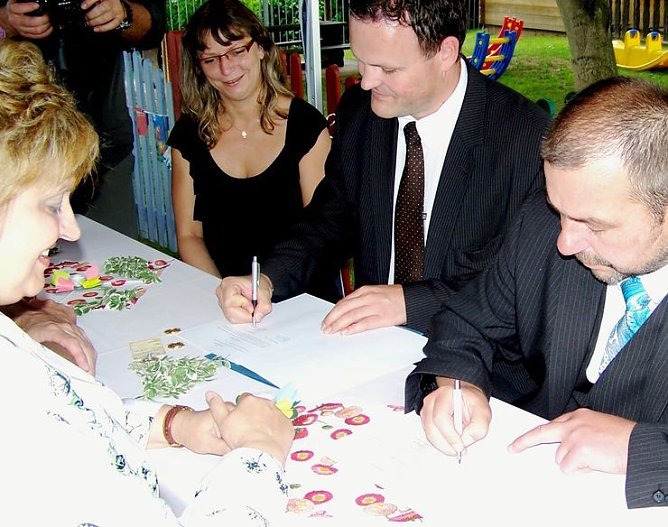 Unterzeichnet (Foto: privat)