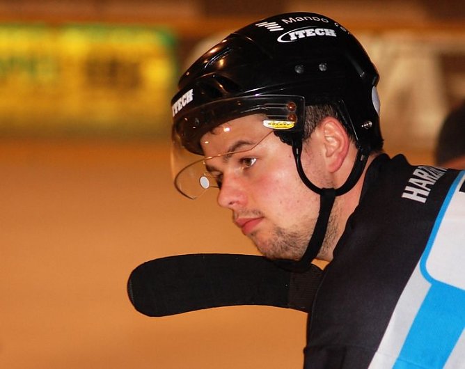 Bleibt den Wölfen treu (Foto: R. Koch) Bleibt den Wölfen treu (Foto: R. Koch)