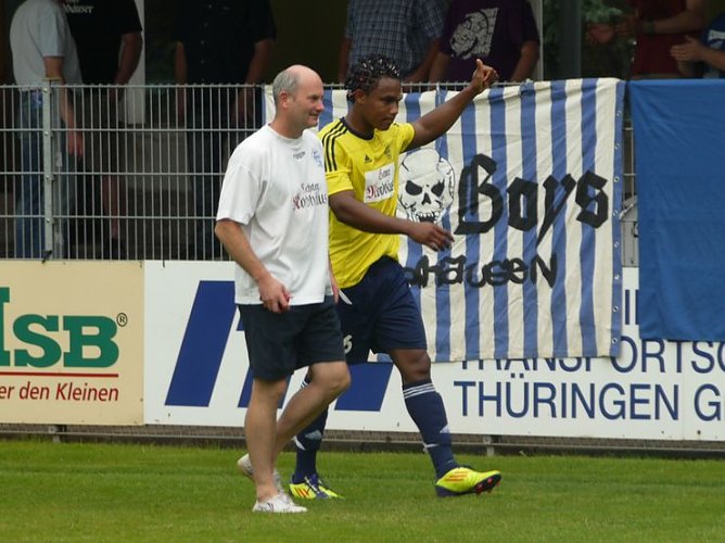 Amaral auf dem Weg in die Kabine (Foto: nnz) Amaral auf dem Weg in die Kabine (Foto: nnz)