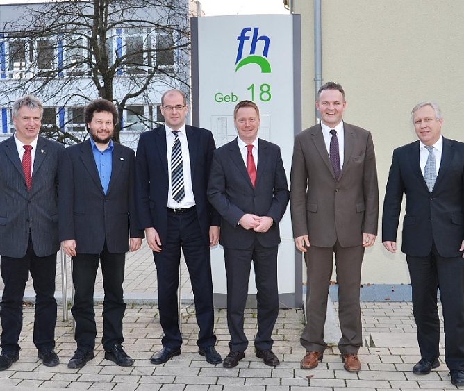 Männerrunde (Foto: FHN) Männerrunde (Foto: FHN)