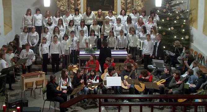 Konzert zu Weihnachten (Foto: privat) Konzert zu Weihnachten (Foto: privat)