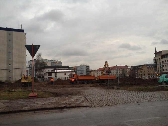 Bagger buddeln am Pferdemarkt (Foto: N. Jahn)