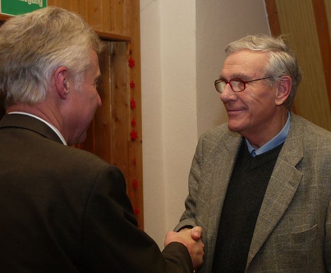 Klaus Becker ist Ehrenmitglied (Foto: NUV) Klaus Becker ist Ehrenmitglied (Foto: NUV)