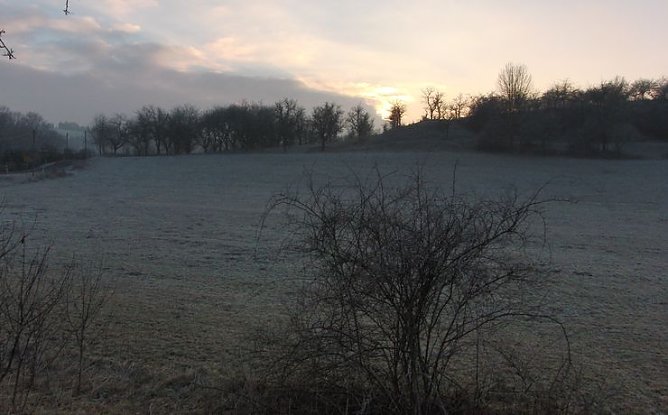 Sonnenuntergang am Fuße des Kalkberges (Foto: privat) Sonnenuntergang am Fuße des Kalkberges (Foto: privat)