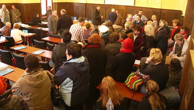 Demo vor dem Kreistag (Foto: nnz) Demo vor dem Kreistag (Foto: nnz)