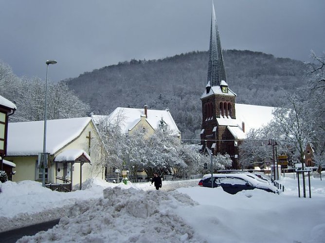 Ilfelder Kirche im Winter (Foto: privat) Ilfelder Kirche im Winter (Foto: privat)