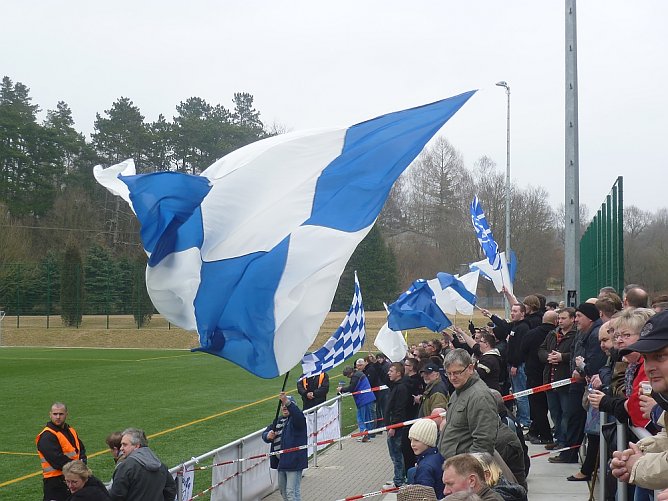 Fanjubel (Foto: Klaus Verkouter) Fanjubel (Foto: Klaus Verkouter)