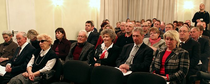 Er&ouml;ffnung mit Theater (Foto: nnz)