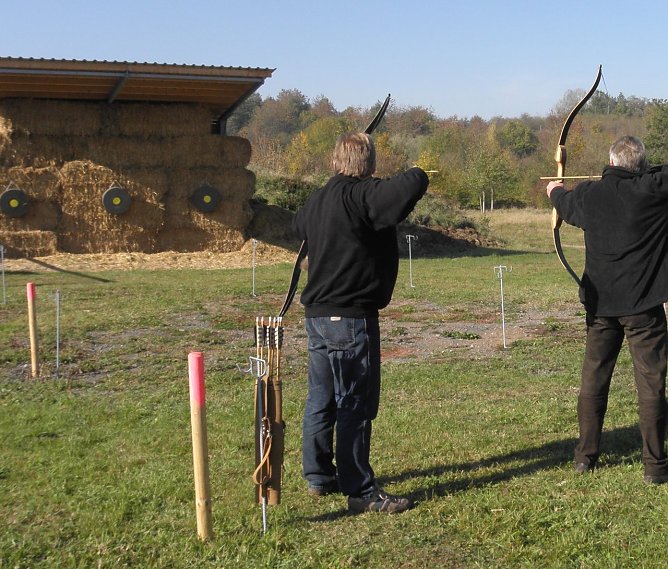 Bogenschießstand (Foto: S. Romer) Bogenschießstand (Foto: S. Romer)