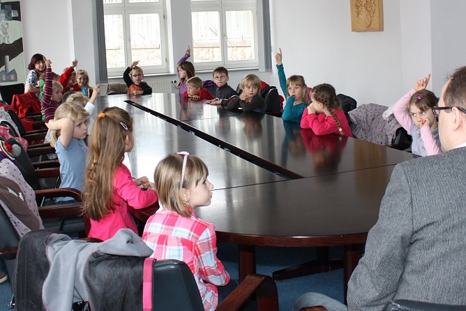 Besuch beim Bürgermeister (Foto: privat) Besuch beim Bürgermeister (Foto: privat)