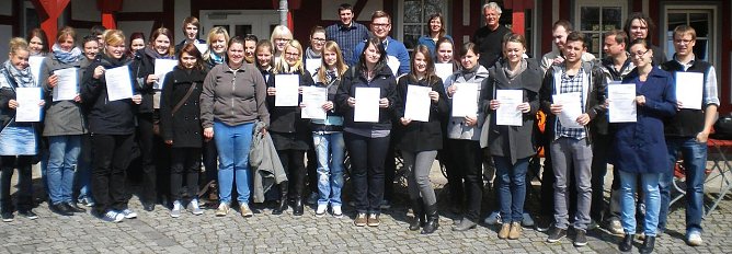 Freiwillige (Foto: FHN) Freiwillige (Foto: FHN)