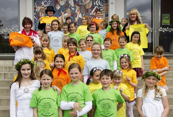 Chor der Grundschule (Foto: Michael Caspari (Blitzlicht-Nordhausen.de))