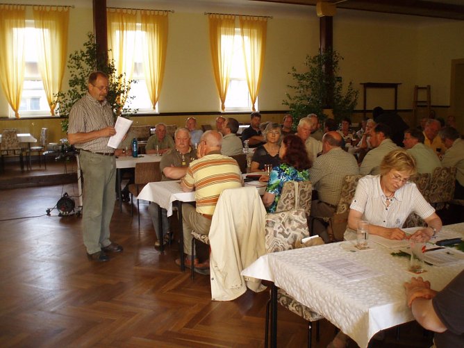 Versammlung (Foto: Forstamt) Versammlung (Foto: Forstamt)