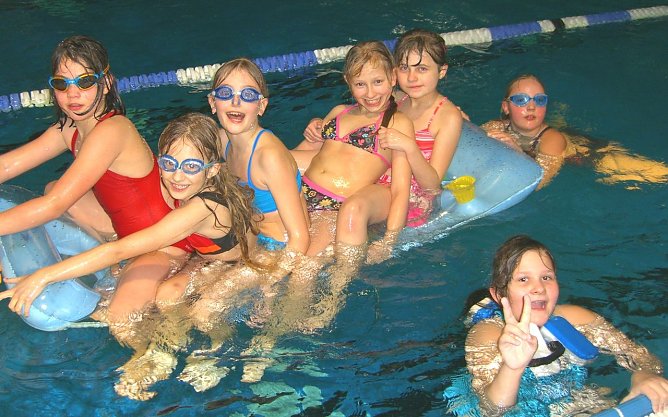 Badespaß und Ferienspaß (Foto: Badehaus) Badespaß und Ferienspaß (Foto: Badehaus)