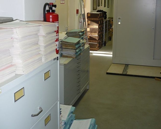 Akten stapeln sich (Foto: privat)