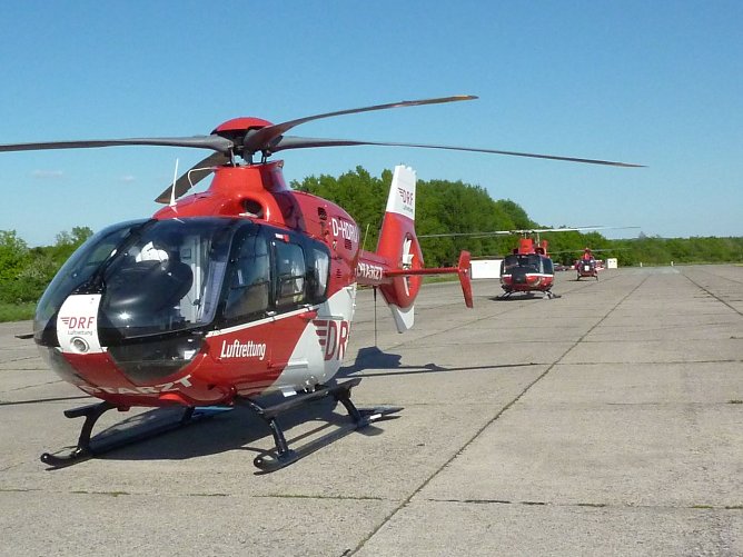 Einsatz auf dem Flugplatz (Foto: DRF)