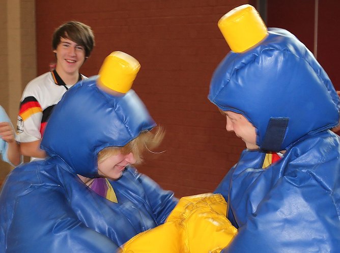 Spiel und Sport in der Turnhalle (Foto: nnz)