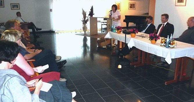 Diskussionsrunde zur Bildungspolitik (Foto: Schr&ouml;ter)