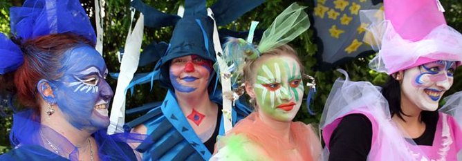 Ein großes Fest (Foto: JKS) Ein großes Fest (Foto: JKS)