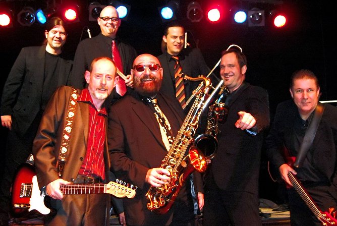 ALBIE DONNELLY`S SUPERCHARGE (Foto: Agentur)