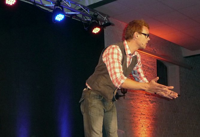 Christoph Sieber in Heringen (Foto: nnz)