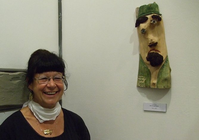 Tura Jursa und ihr "strenger F&ouml;rster" (Foto: U. Seidel)