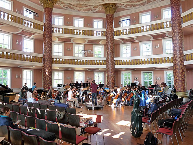 6. Rotarischer Sommerkurs (Foto: Karl-Heinz Herrmann) 6. Rotarischer Sommerkurs (Foto: Karl-Heinz Herrmann)