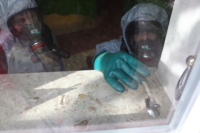 &Uuml;berpr&uuml;fung im Innern (Foto: nnz)