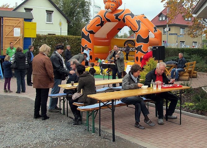 Tag der offenen Tür im "Kochhaus" (Foto: Horizont e.V.) Tag der offenen Tür im "Kochhaus" (Foto: Horizont e.V.)
