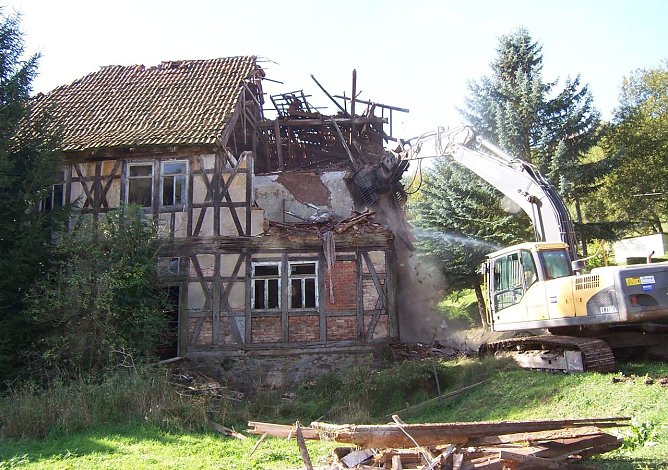 Abgerissen (Foto: P. Grabe) Abgerissen (Foto: P. Grabe)