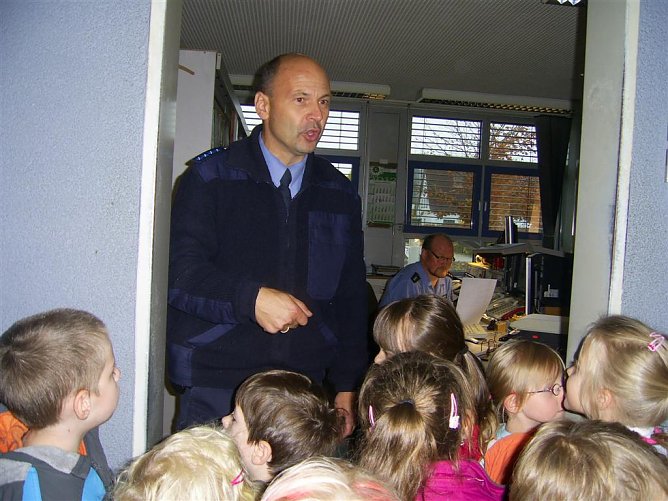 Besuch bei der Polizei (Foto: privat)