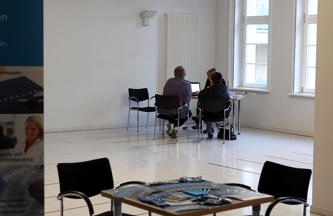 Beratung im Rathaus (Foto: nnz) Beratung im Rathaus (Foto: nnz)