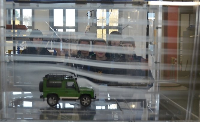 Green-Day im Windkanal (Foto: FHN)