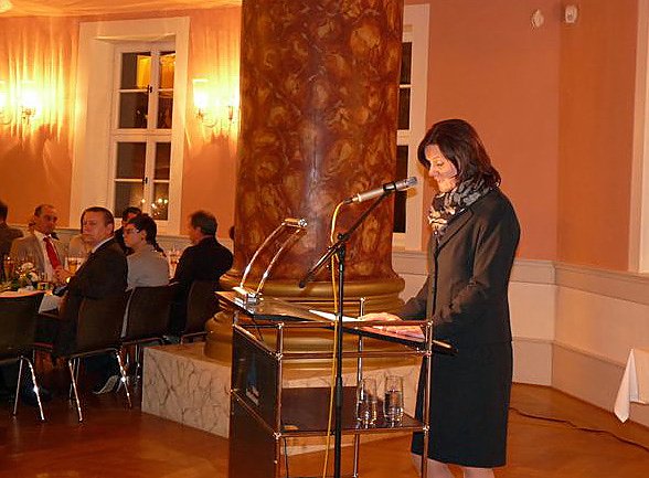 Beste Auszubildende geehrt (1) (Foto: Karl-Heinz Herrmann) Beste Auszubildende geehrt (1) (Foto: Karl-Heinz Herrmann)