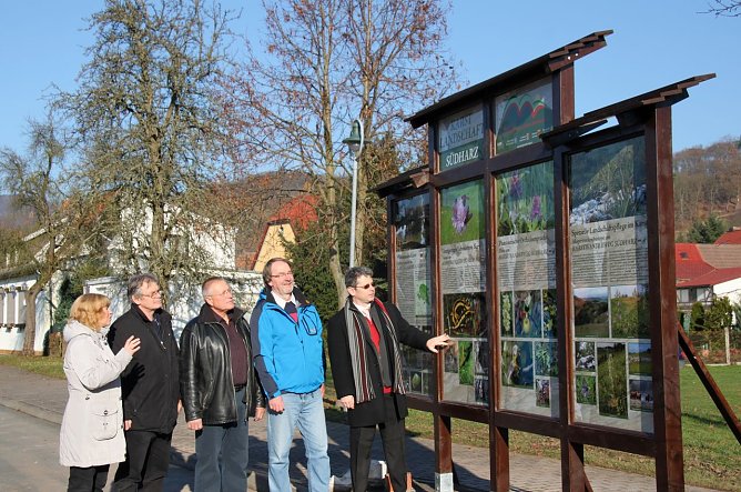 Neue Infotafel (Foto: J. Piper) Neue Infotafel (Foto: J. Piper)