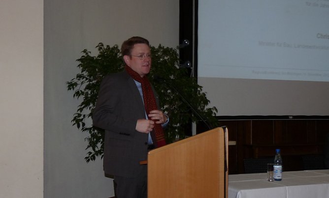 Regionalkonferenz er&ouml;ffnet (Foto: Karl-Heinz Herrmann)