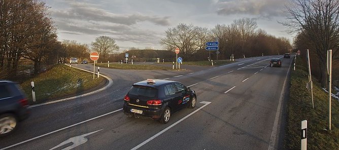 Gefahrenstelle (Foto: ADAC) Gefahrenstelle (Foto: ADAC)