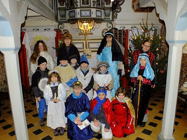 Krippenspiel aufgeführt (Foto: privat) Krippenspiel aufgeführt (Foto: privat)