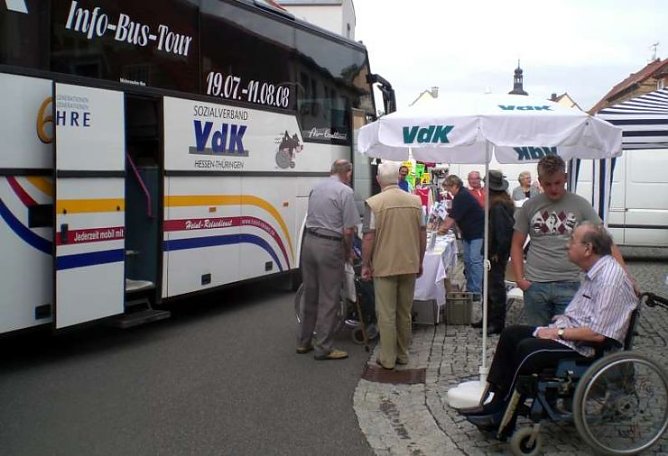 Halt in Ro&szlig;leben (Foto: Henze)