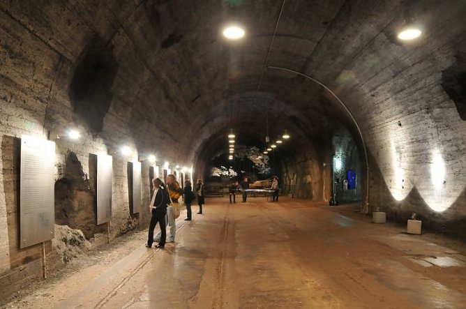 Der Fahrstollen A (Foto: Gedenkstätte) Der Fahrstollen A (Foto: Gedenkstätte)