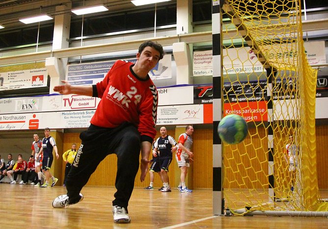 Sichere Bank im Nordhäuser Tor (Foto: Christoph Keil) Sichere Bank im Nordhäuser Tor (Foto: Christoph Keil)