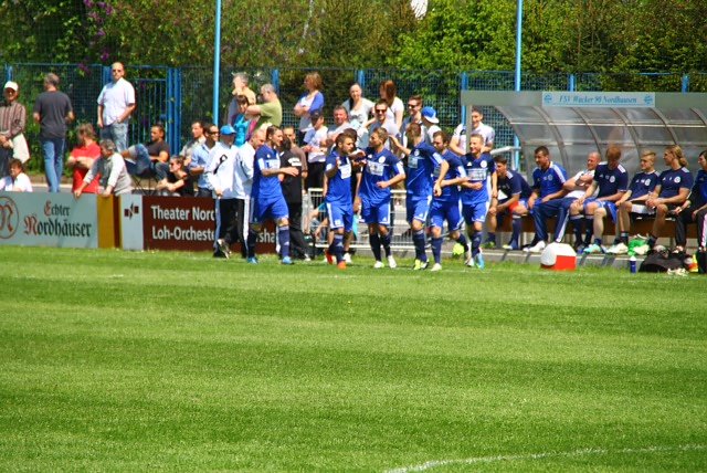 Jubel nach dem 1:0 (Foto: Bernd Peter)